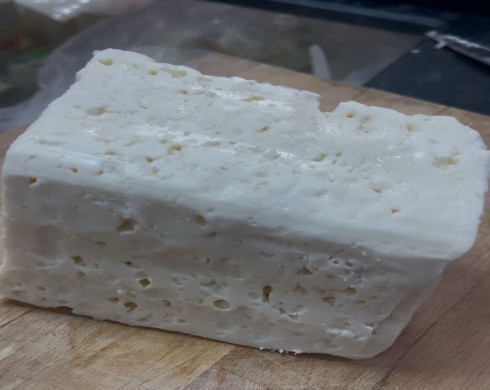 NATUREL Keçi Peyniri 1000 Gr .